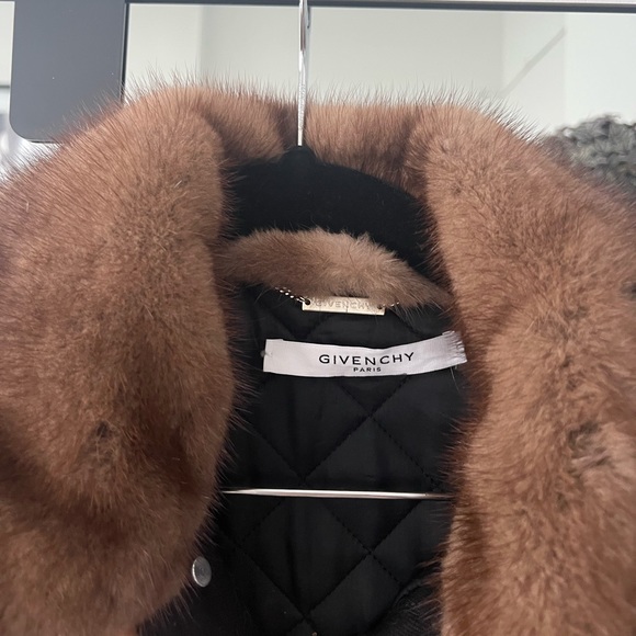 Givenchy Black Denim Cape/Poncho/Coat w/Mink Collar - Picture 3 of 16